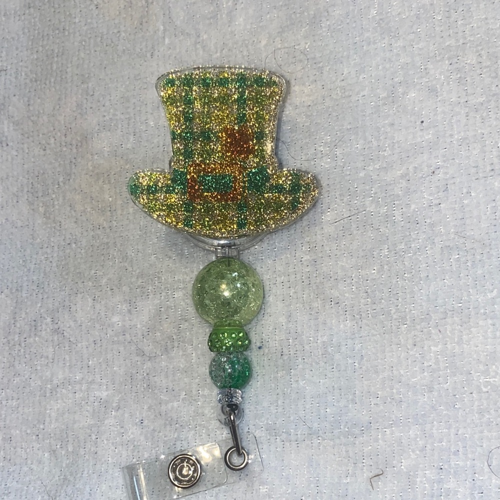 Glittery Green Top Hat Badge Reel